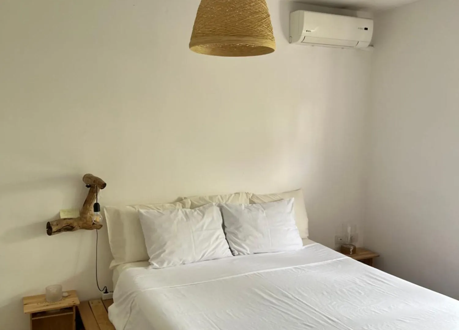 Midcentury Modern 1 Bedroom Apartment In Tirana