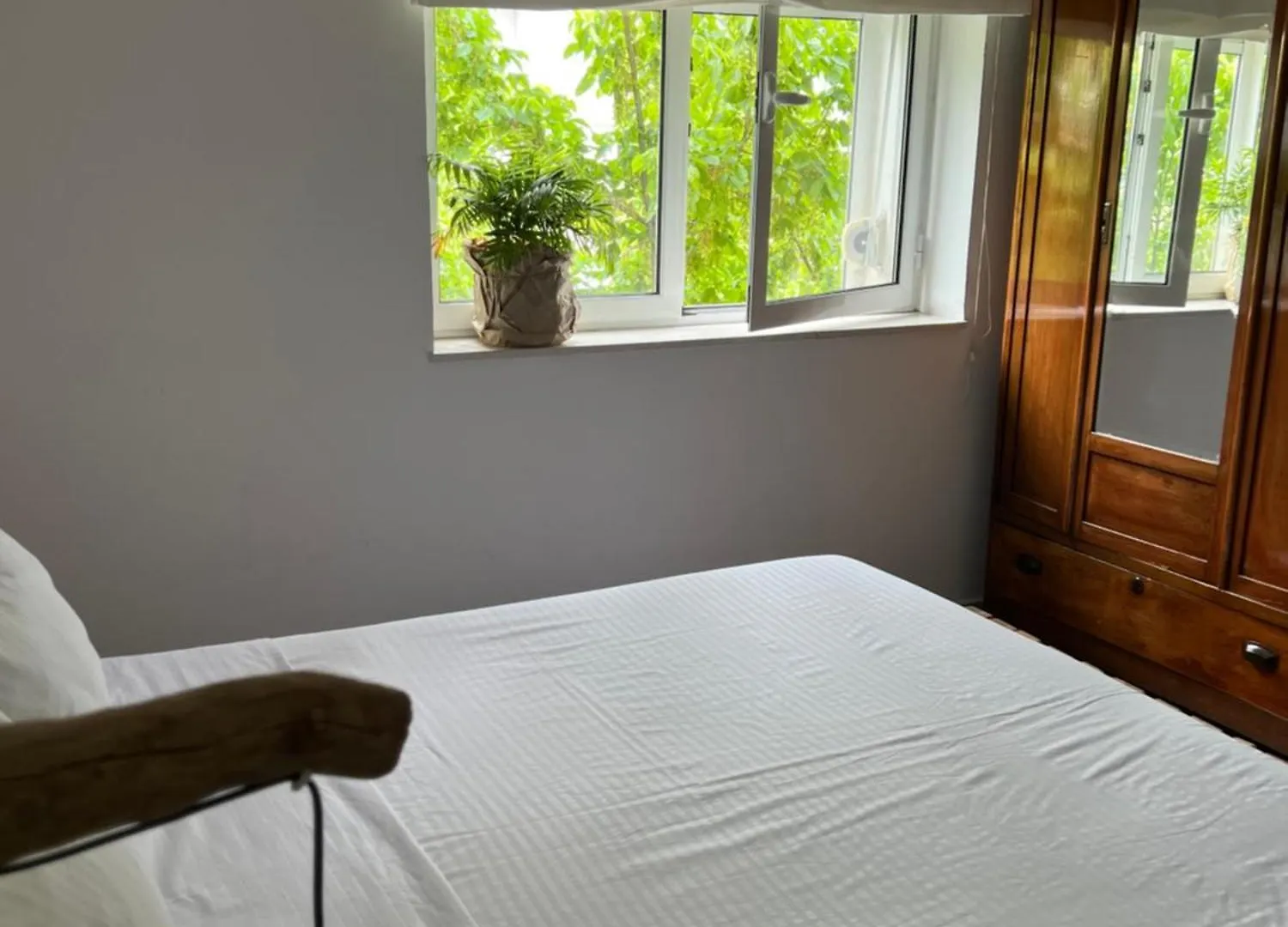 Midcentury Modern 1 Bedroom Apartment In Tirana Albania